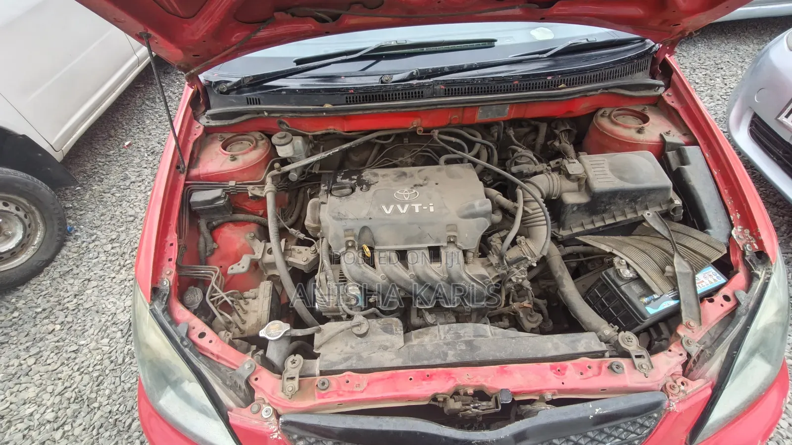 Toyota Corolla RunX 2005 Red