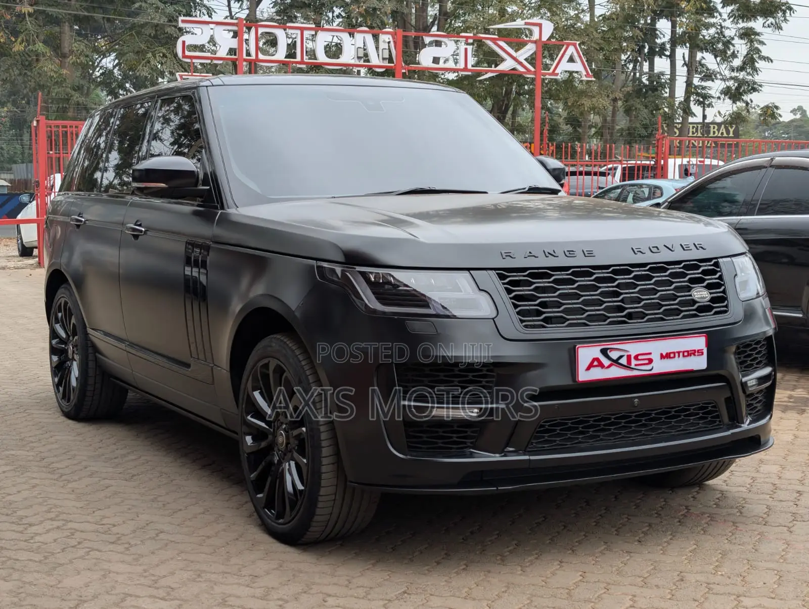 Land Rover Range Rover Vogue 2016 Black