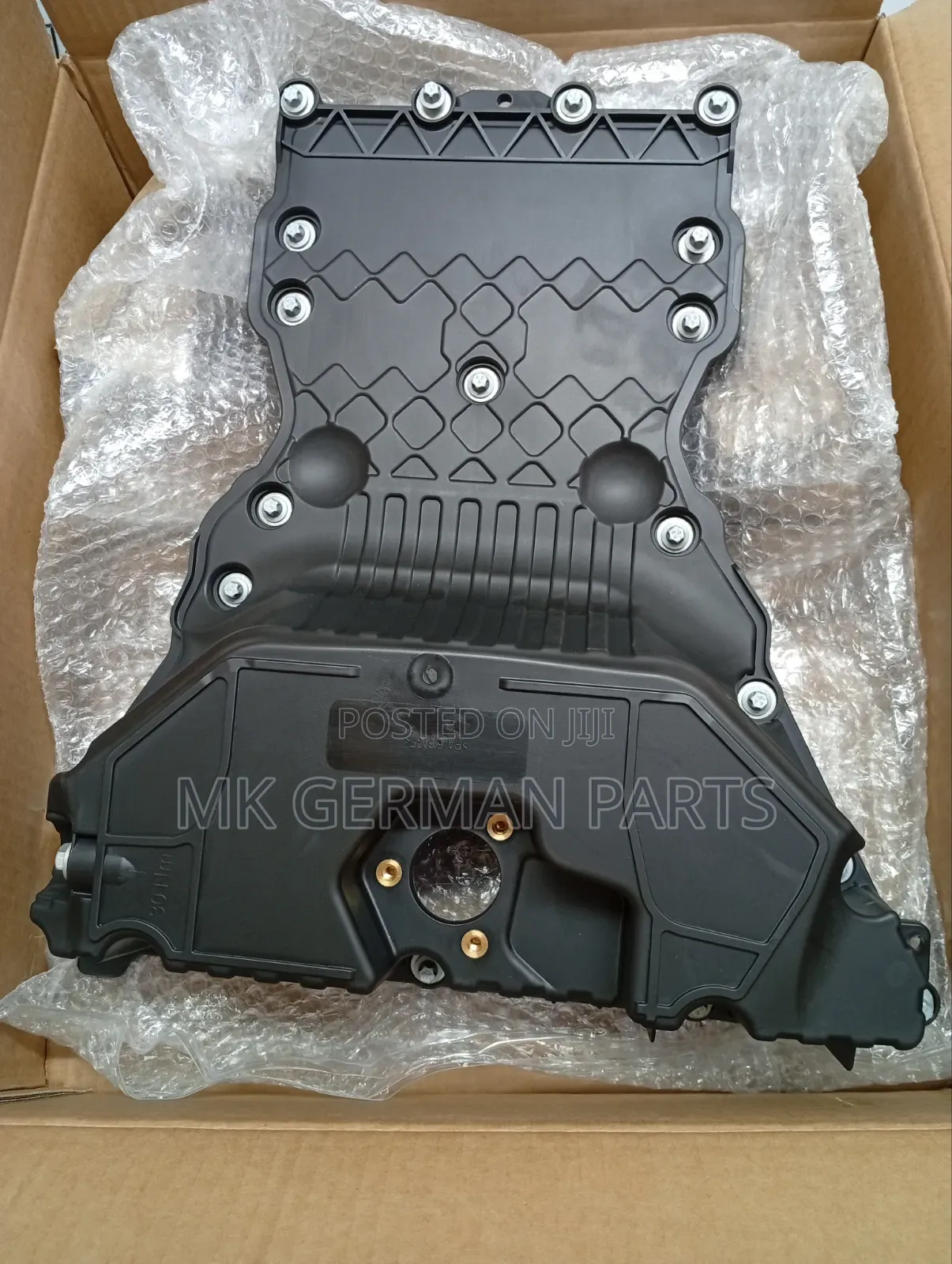 Genuine Mercedes Engine Oil Sump/Oil Pan A651 010 05 28