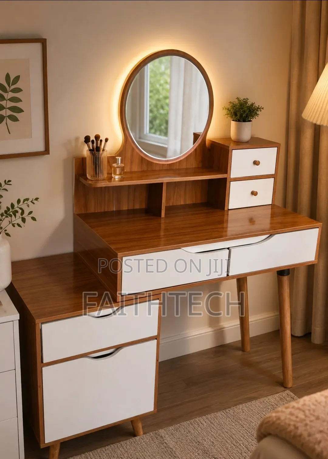 Executive Dressing Table With Light