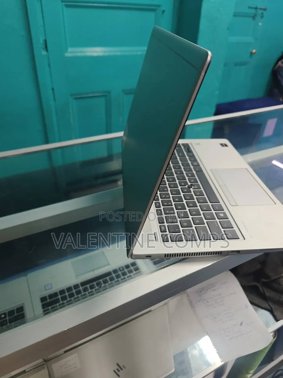 Laptop HP EliteBook 745 G6 8GB AMD Ryzen 7 SSD 256GB
