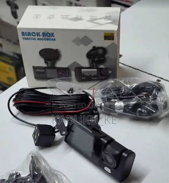 3 in 1 Lens Car Dash Camera With Rear Camera