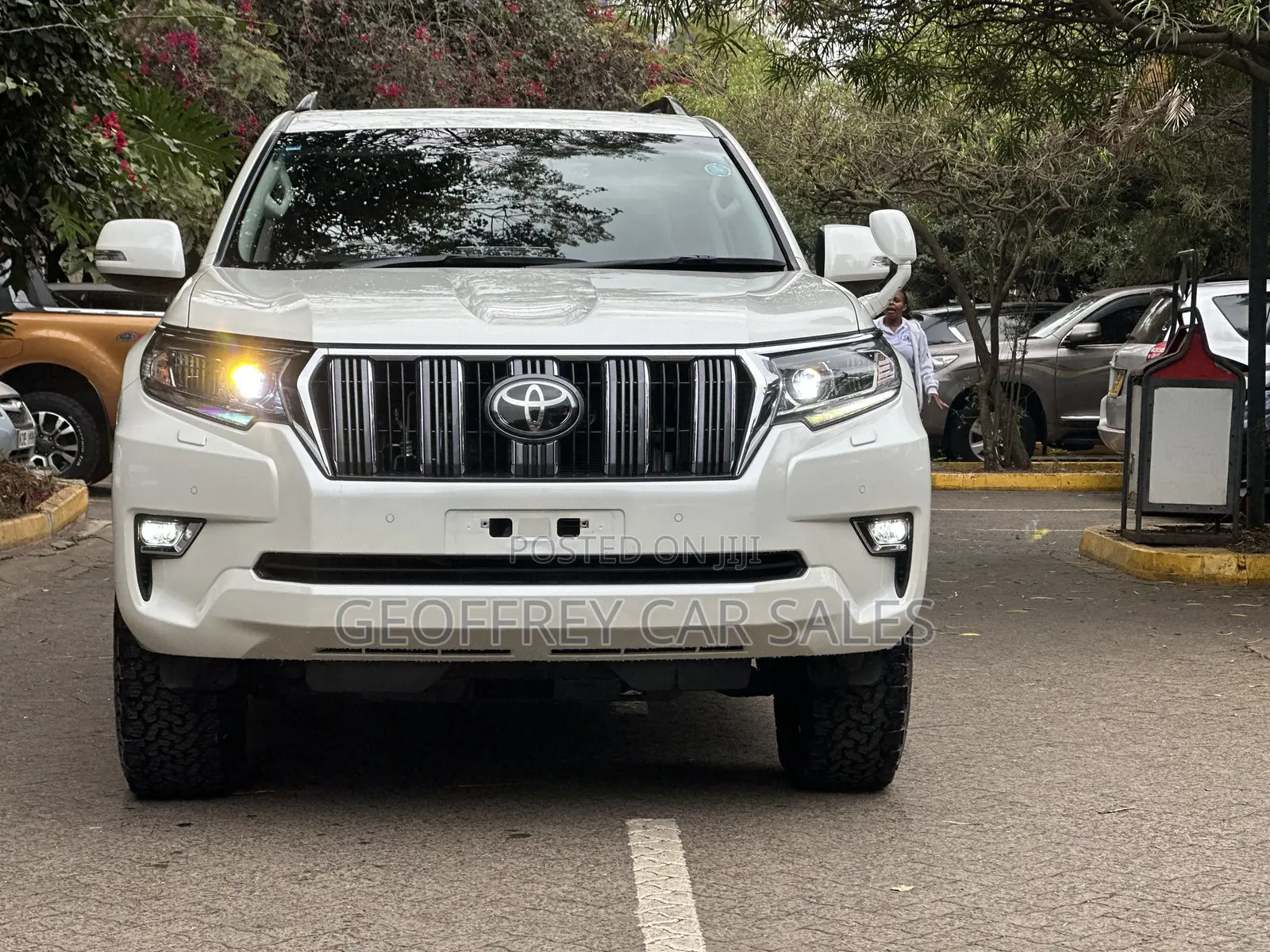 Toyota Land Cruiser Prado 2.8 2021 White