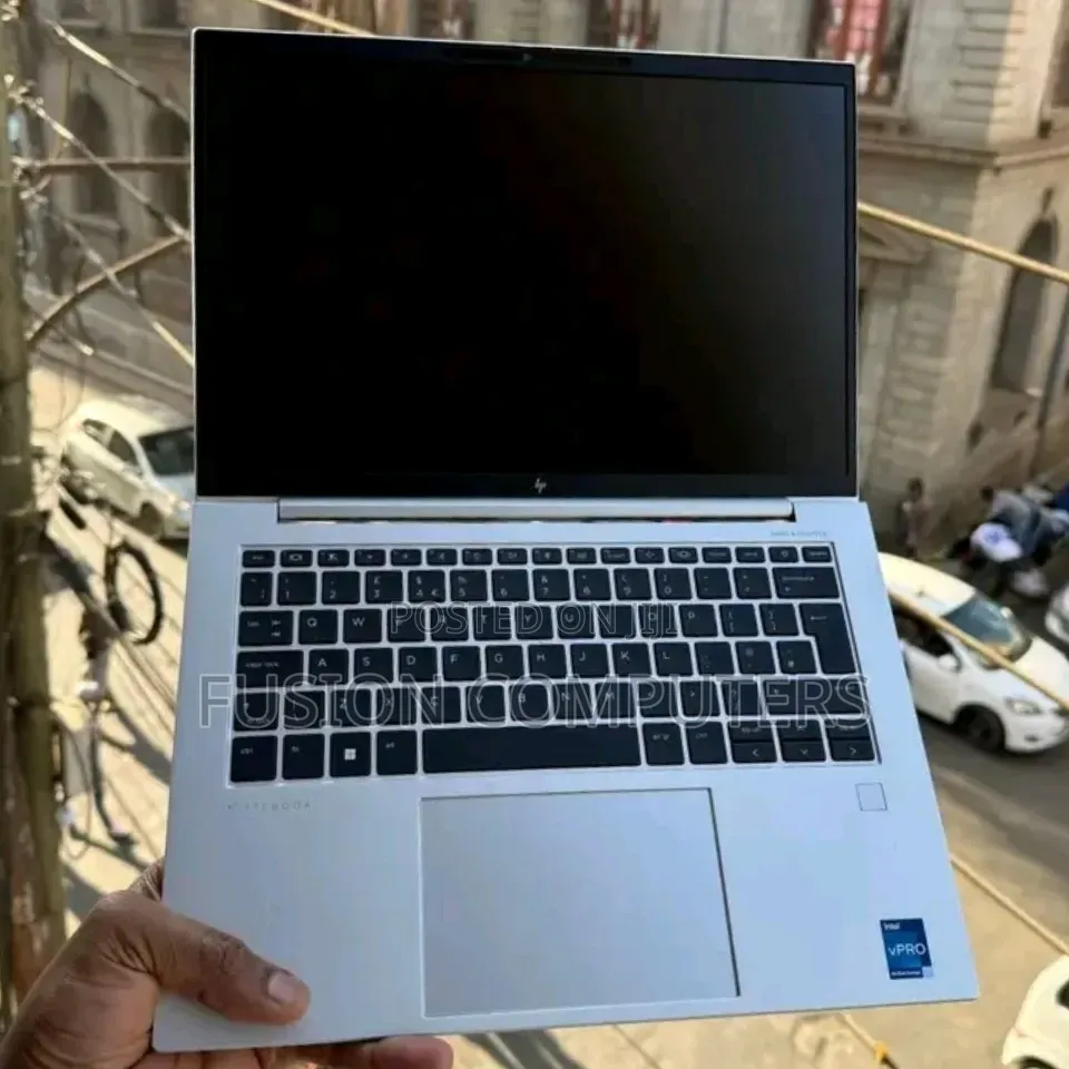 Laptop HP EliteBook x360 1040 G10 8GB Intel Core i7 SSD 512GB