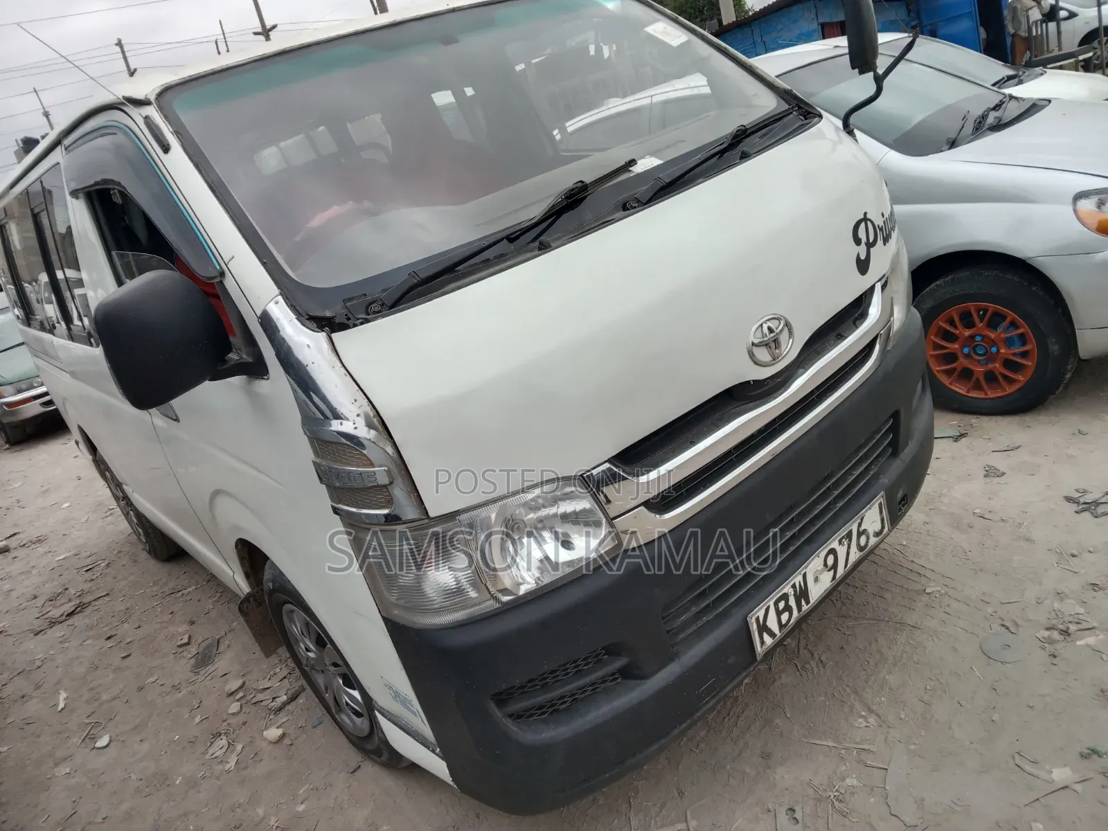 Toyota HiAce 2007 White