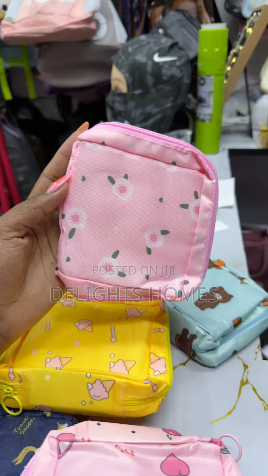 Pad Pouches-Yu
