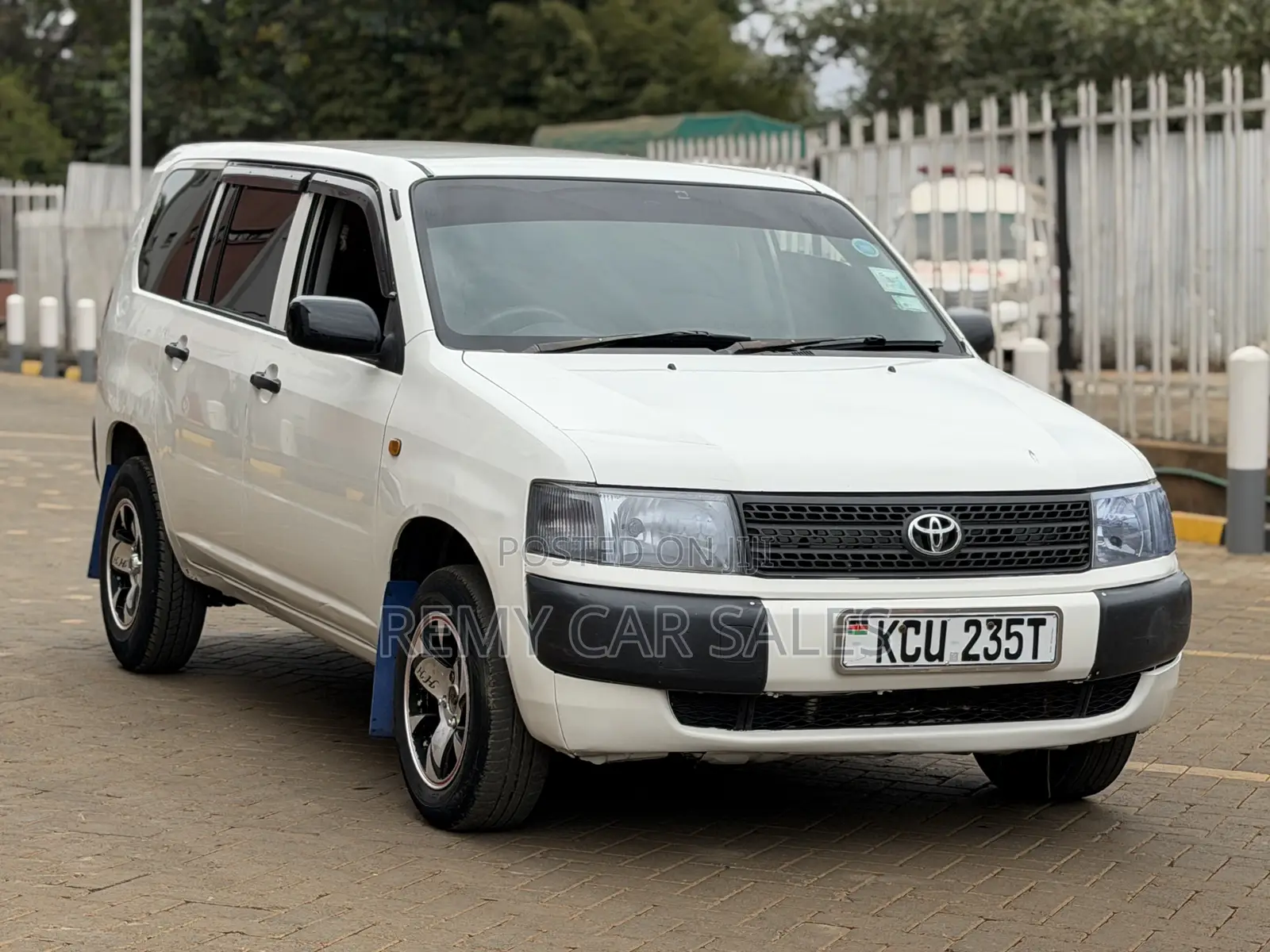 Toyota Probox 2012 White