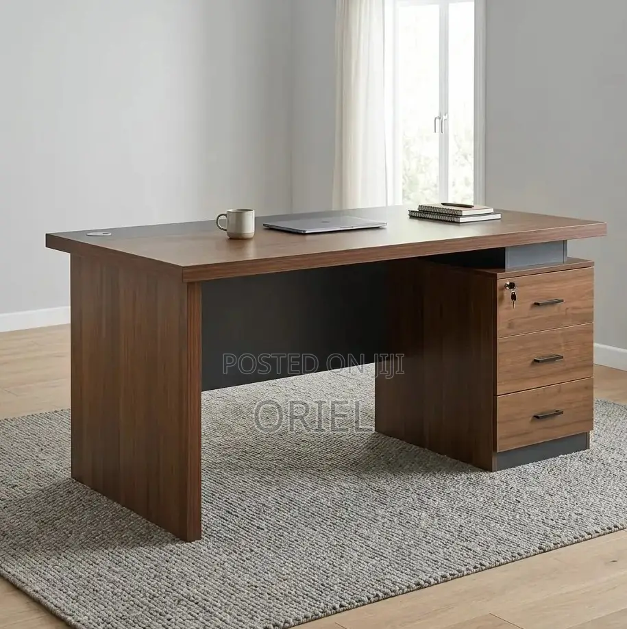 Modern 1200mm Office Desk – Stylish Spacious Professional Workstation