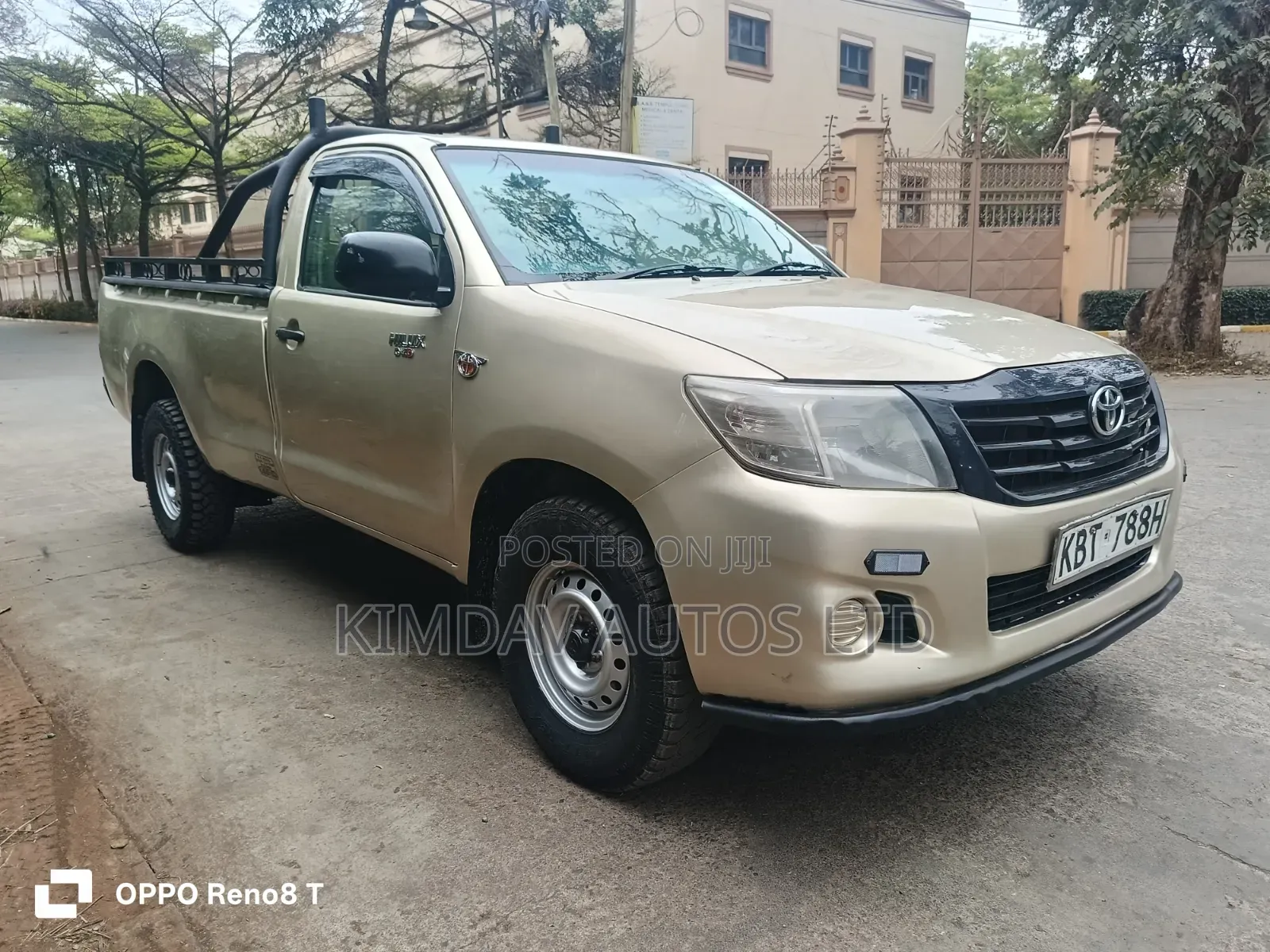 Toyota Hilux 2.5 D-4D SRX 2012 Gold