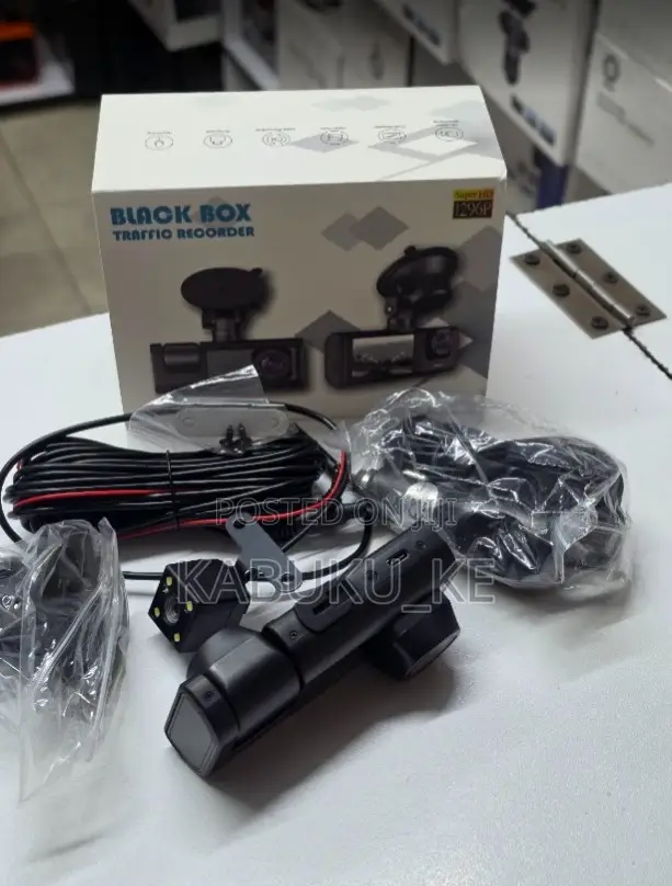 3 in 1 Advanced Dash Camera (Front, Inside and Rear) View Camera