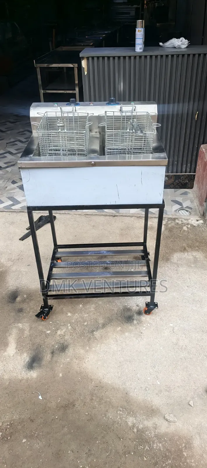 DMK Wheeled Electric Double Chips Friyer
