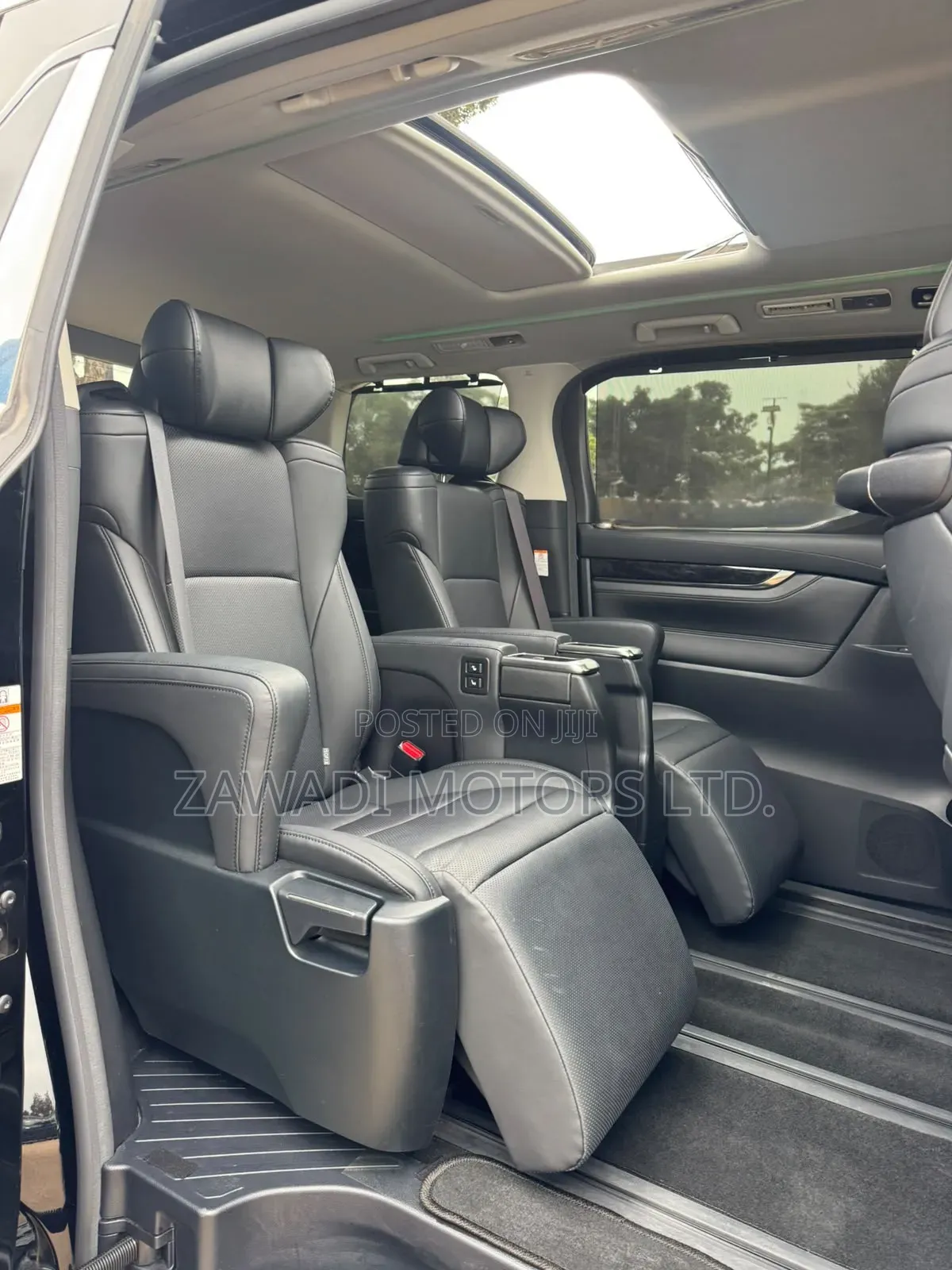 Toyota Alphard 2019 Black