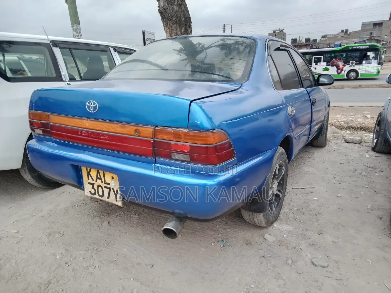 Toyota Corolla 1998 Blue