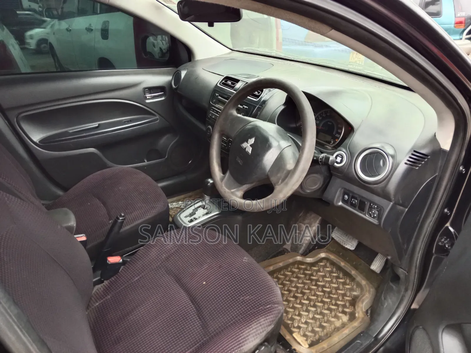 Mitsubishi Mirage 2011 Black