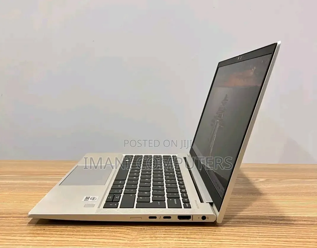Laptop HP EliteBook 830 G7 8GB Intel Core i5 SSD 256GB
