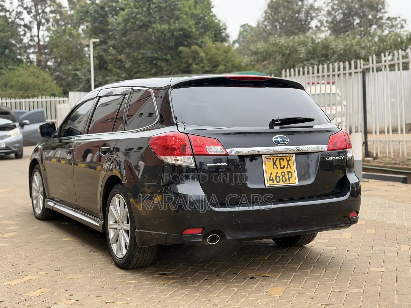 Subaru Outback 2.5i Limited 2012 Black