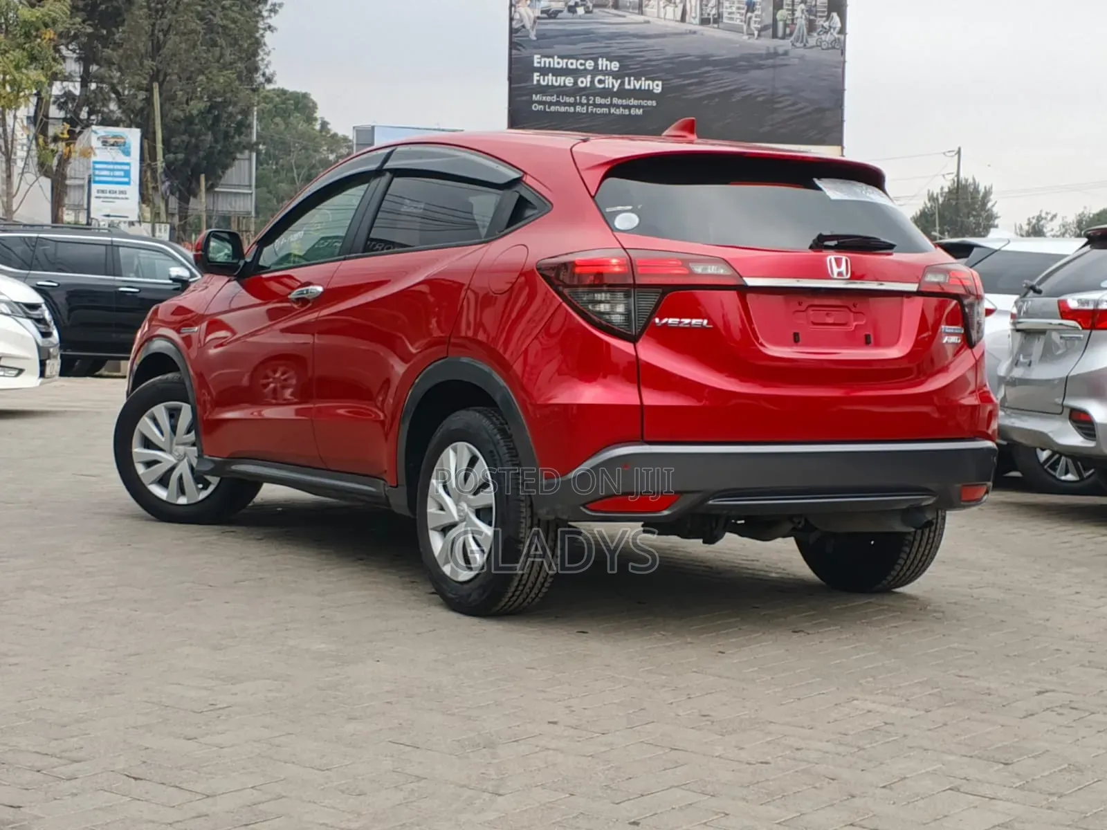 Honda Vezel 2019 Red
