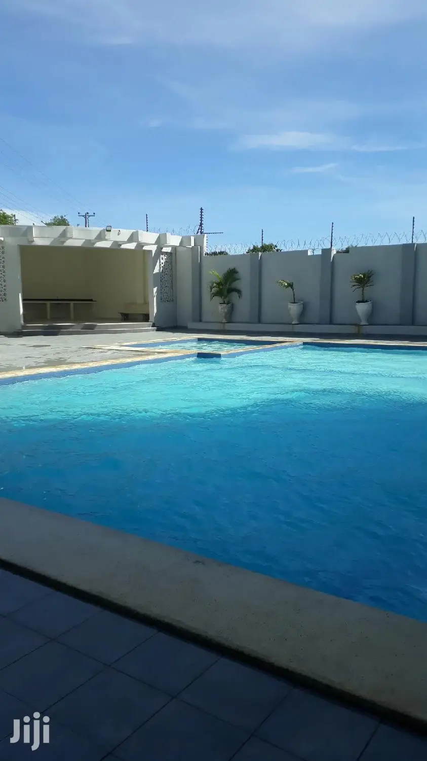 4 Bedrooms Duplex For Sale
