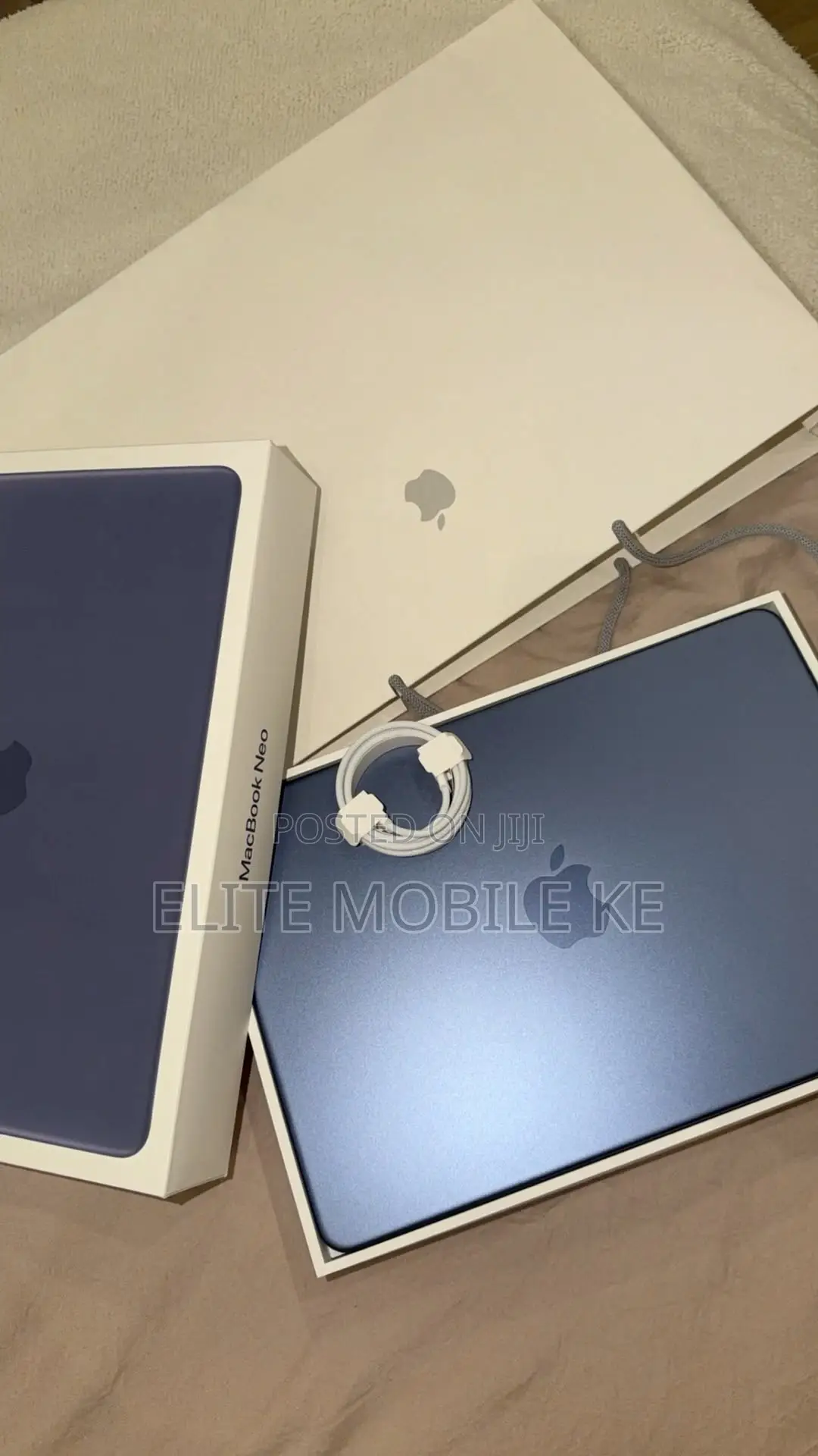 New Laptop Apple MacBook Neo 2026 8GB SSD 256GB