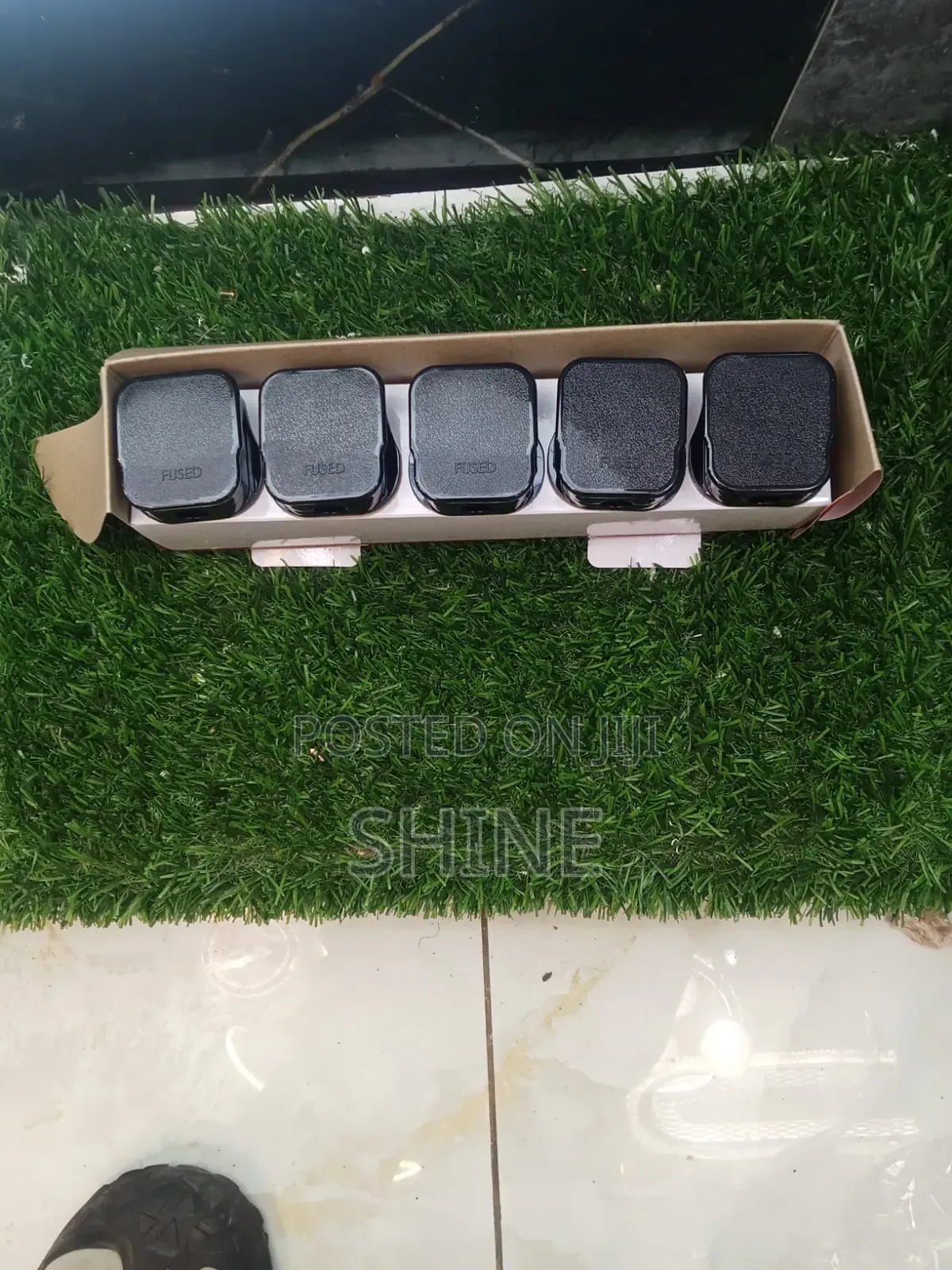 Tronic Black Top Plugs
