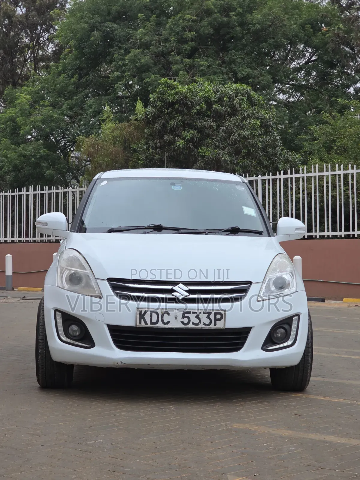 Suzuki Swift 2013 White