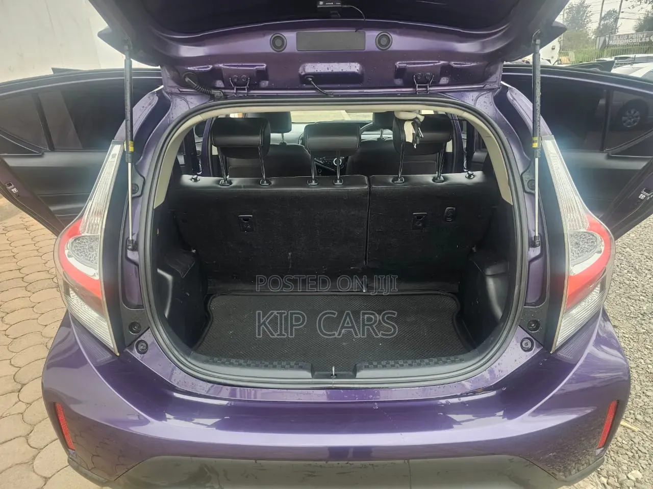 Toyota Aqua 2017 Purple