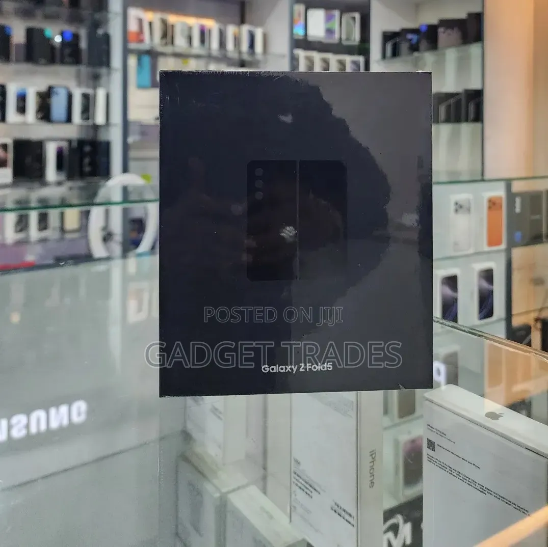 New Samsung Galaxy Fold 512 GB Black