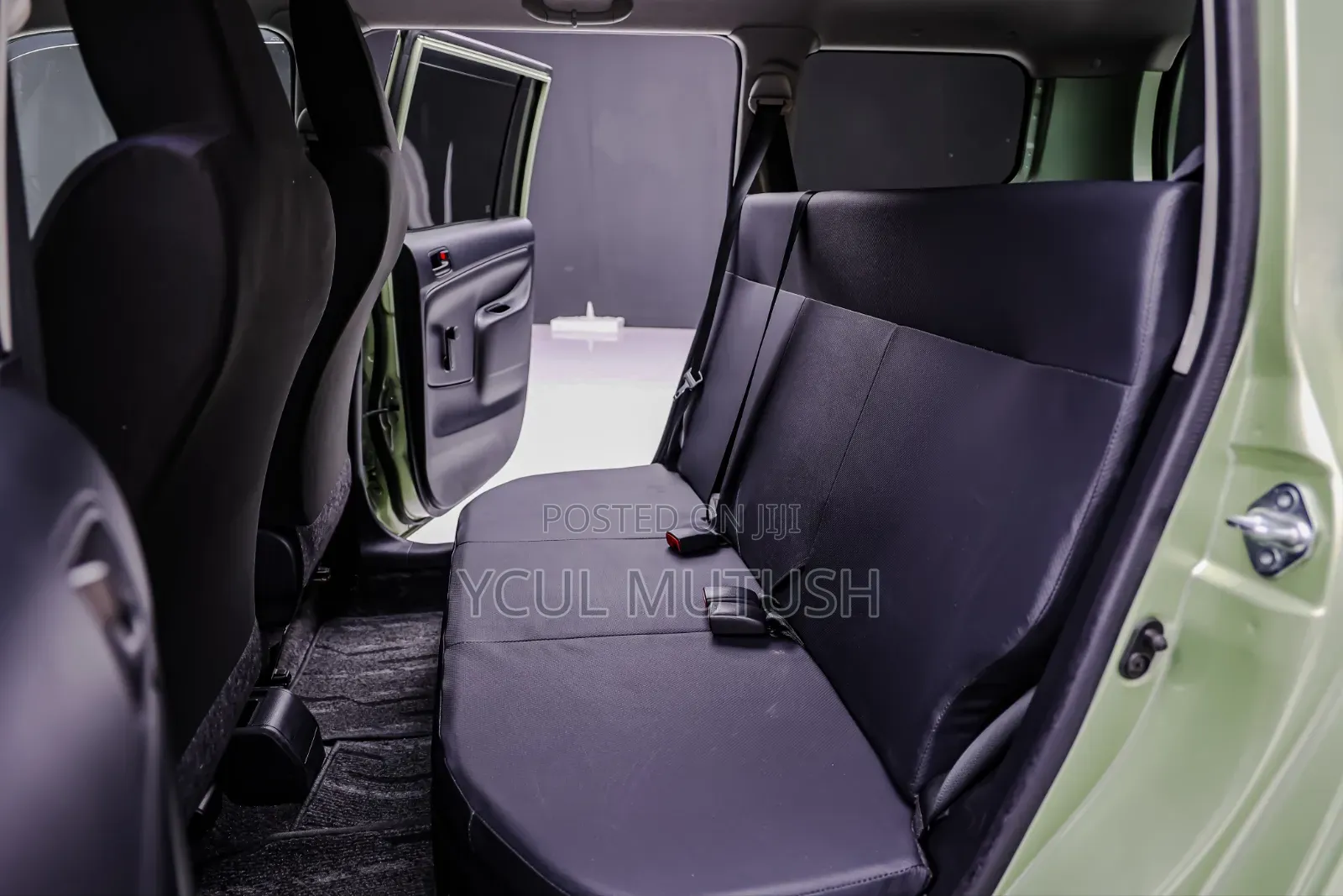 Toyota Probox 1.5 Hybrid DX Comfort 2019 Green
