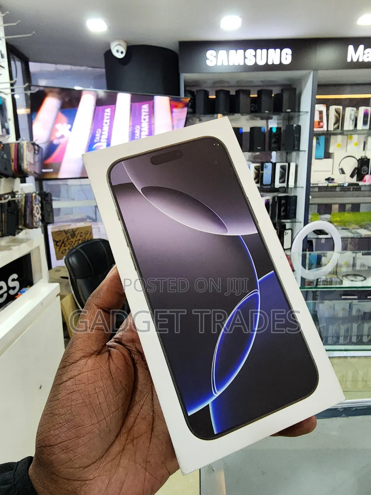 New Apple iPhone 16 Pro Max 256 GB Black