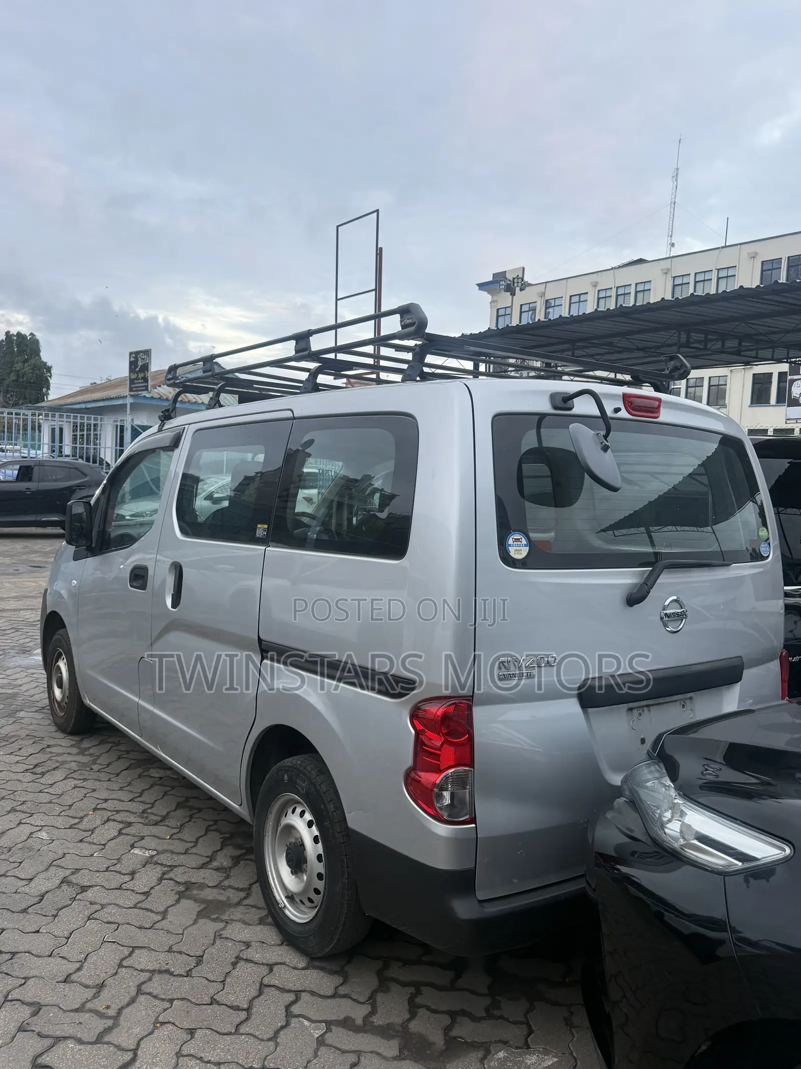 Nissan NV200 2020 Grey