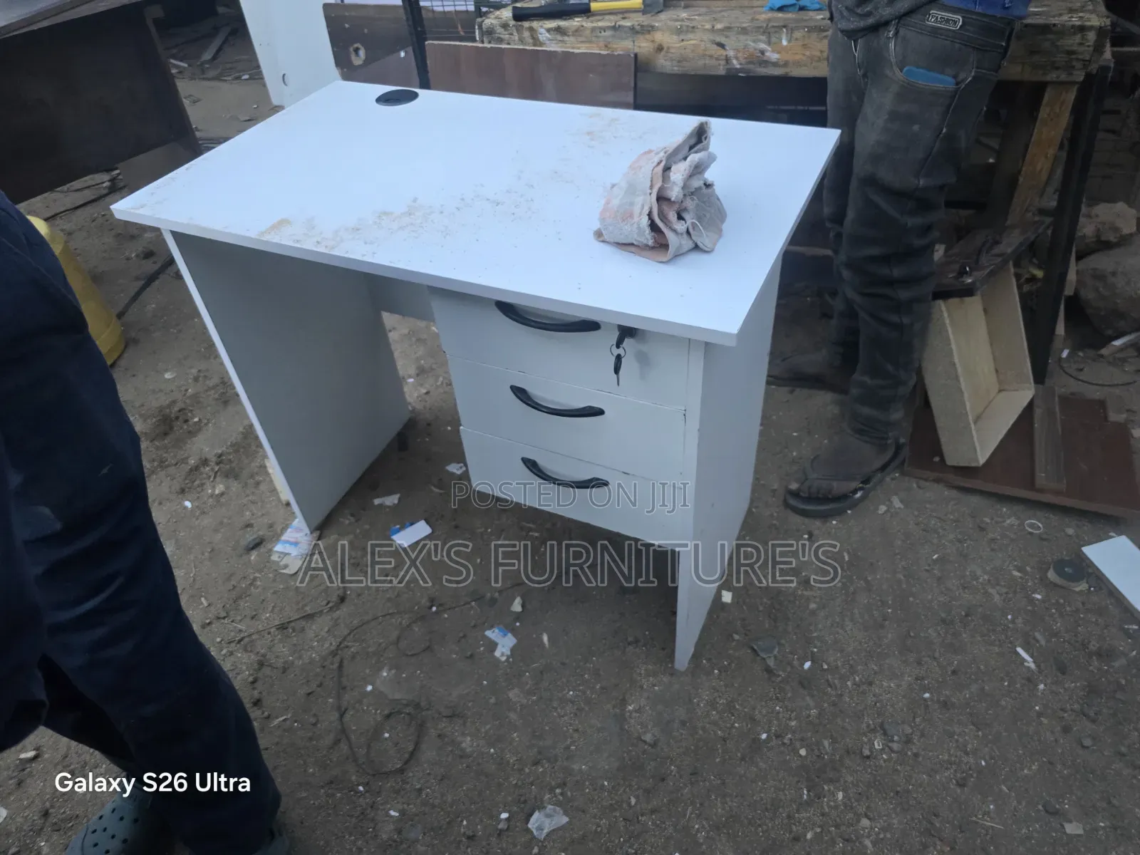 Free Standing Executive Desk