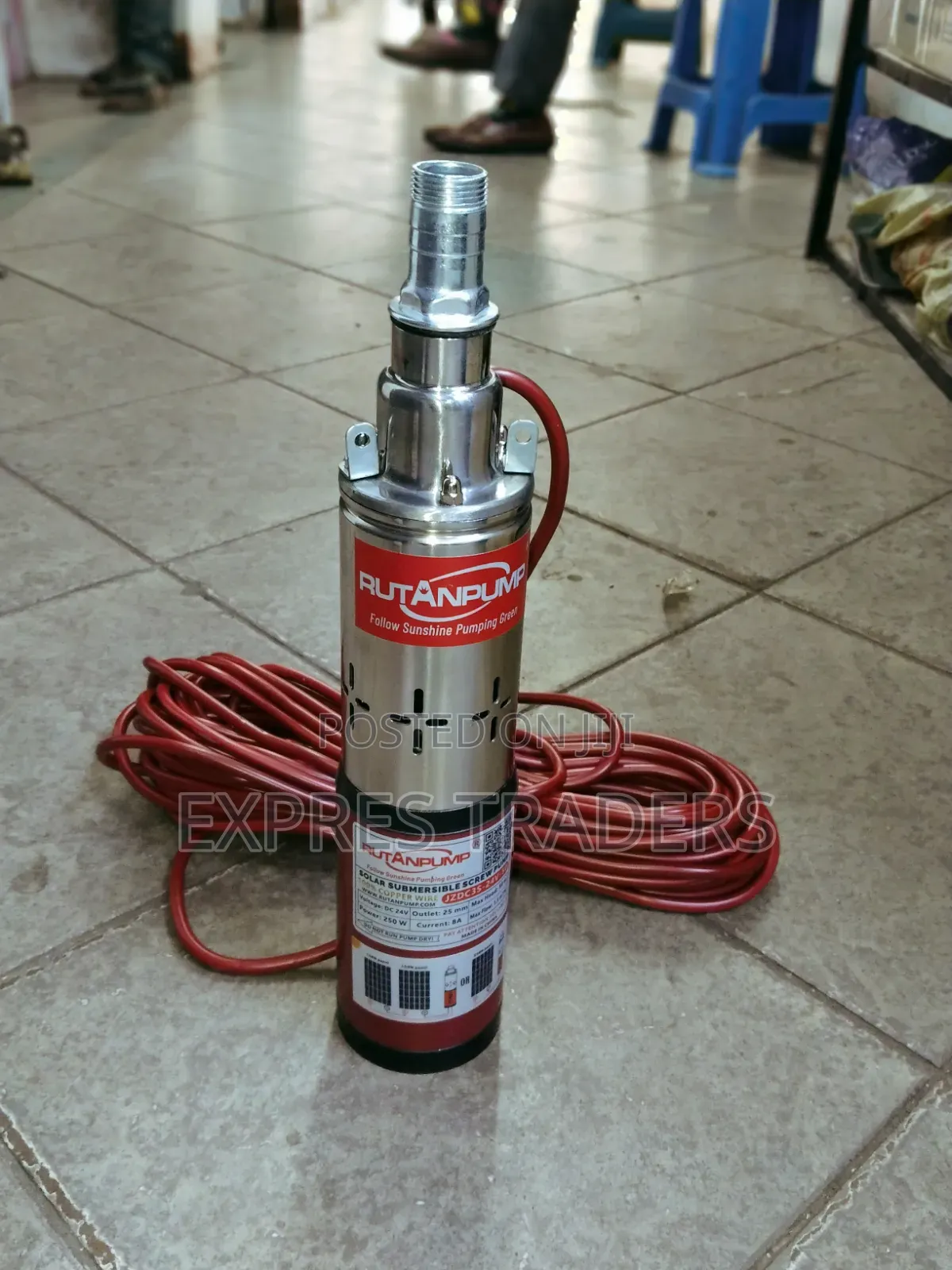 50 M/250 W/24 v Rutan Submersible Solar Water Pump
