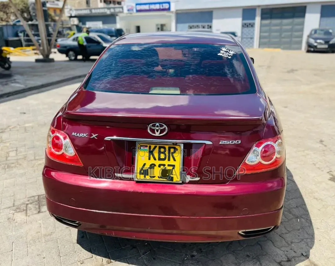 Toyota Mark X 2005 Burgundy