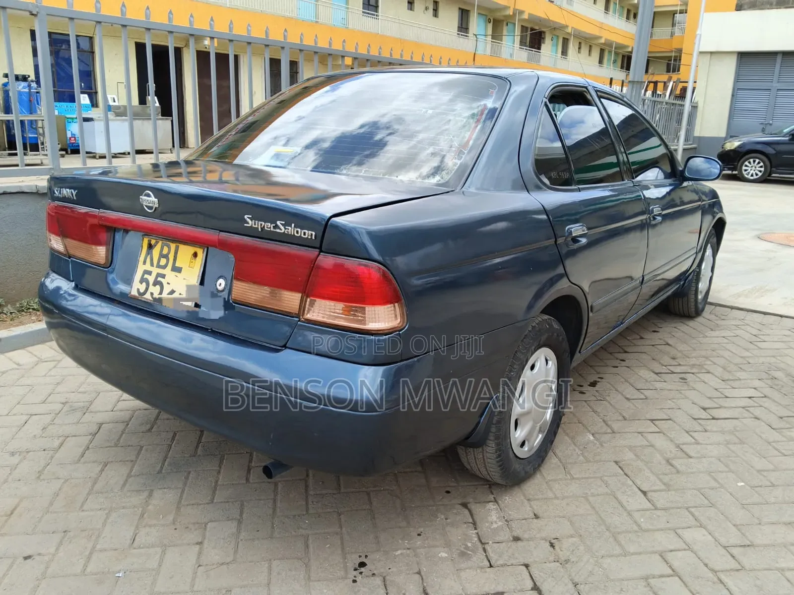 Nissan FB15 2003 Blue