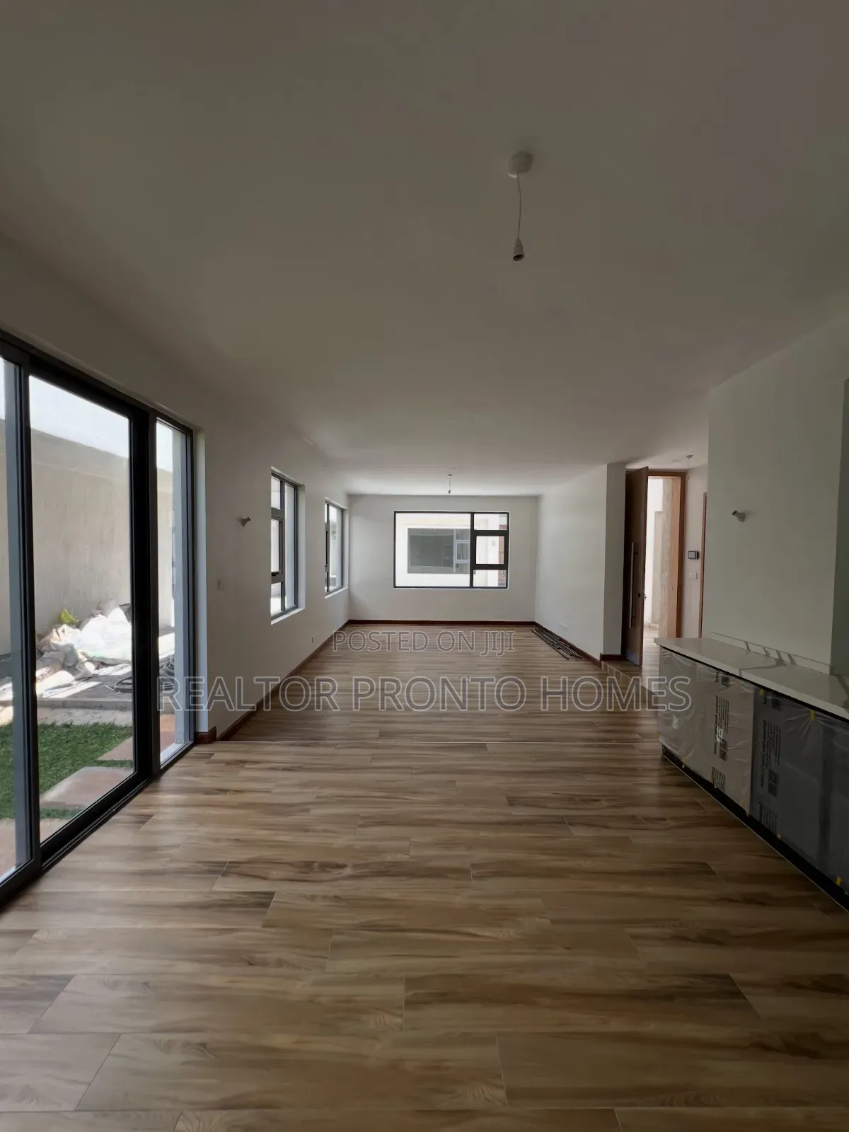 6bdrm Villa in Lavington, Muthangari for sale