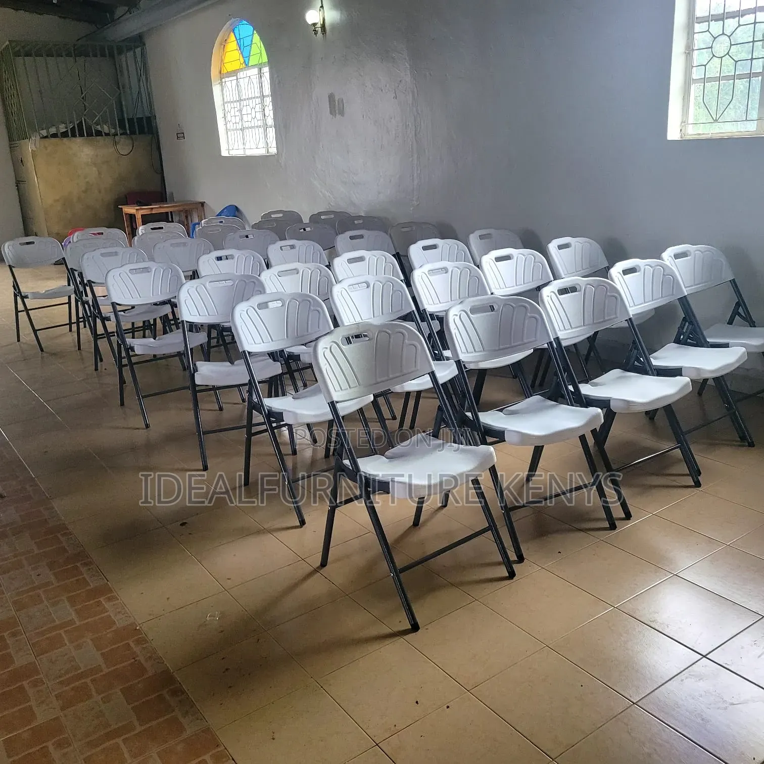 Conference Folding Chairs - White Plastic Chairs