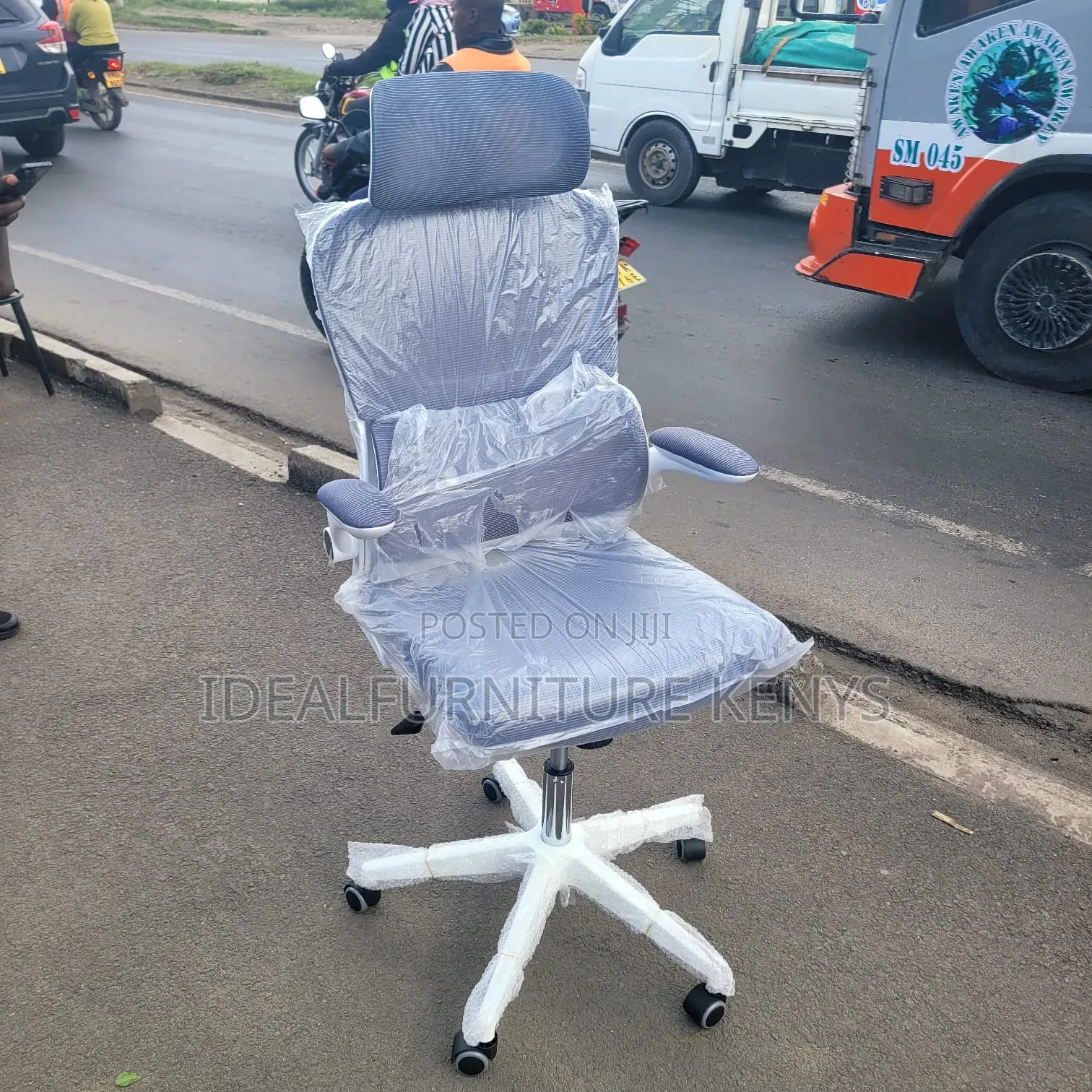 Office Chair - Ergonomic Mesh Office Chair Grey