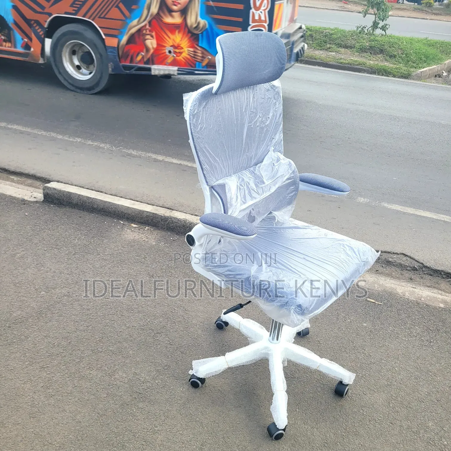 Ergonomic Mesh Office Chair - Grey Office Chair