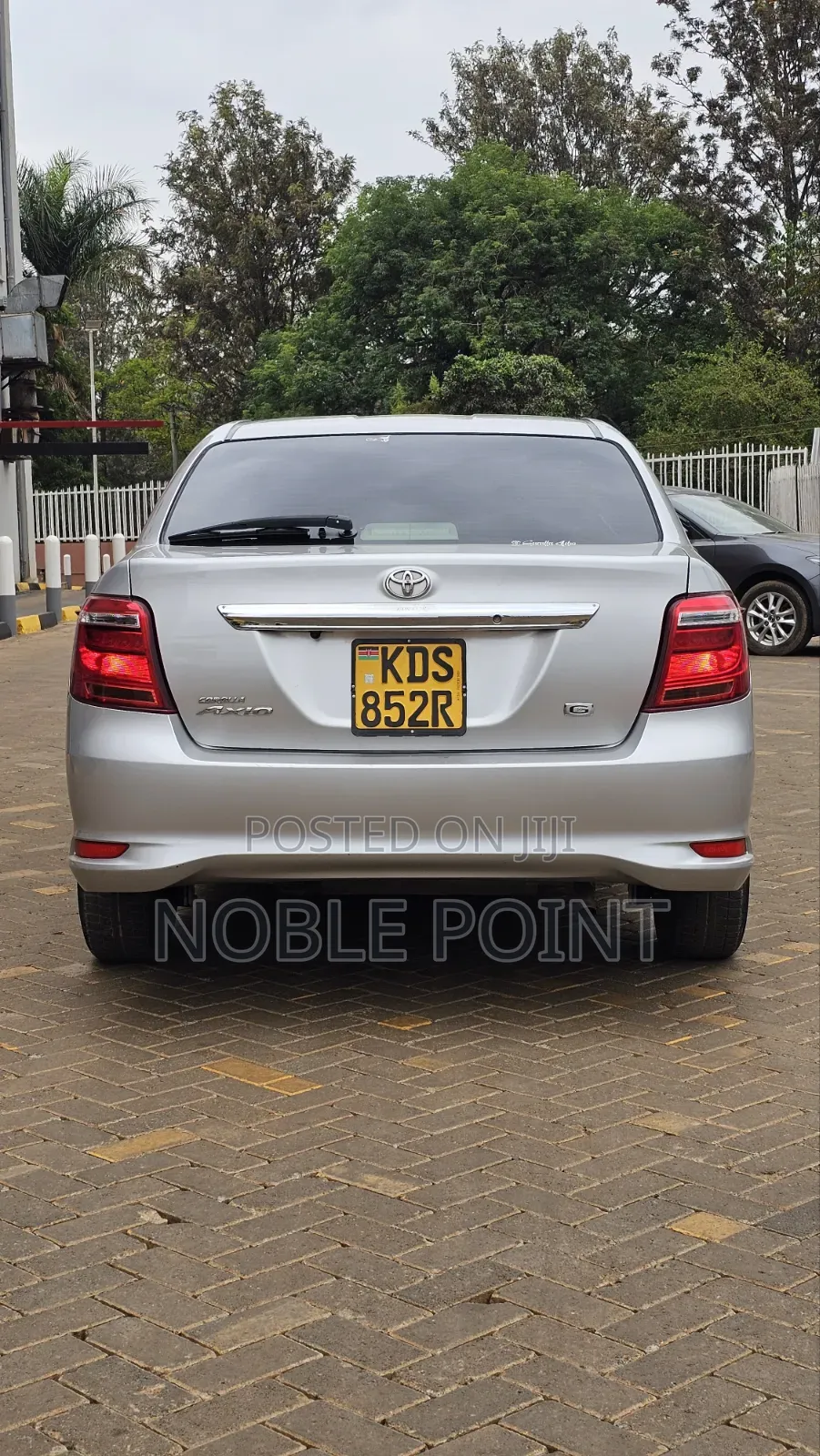 Toyota Axio 2016 Silver