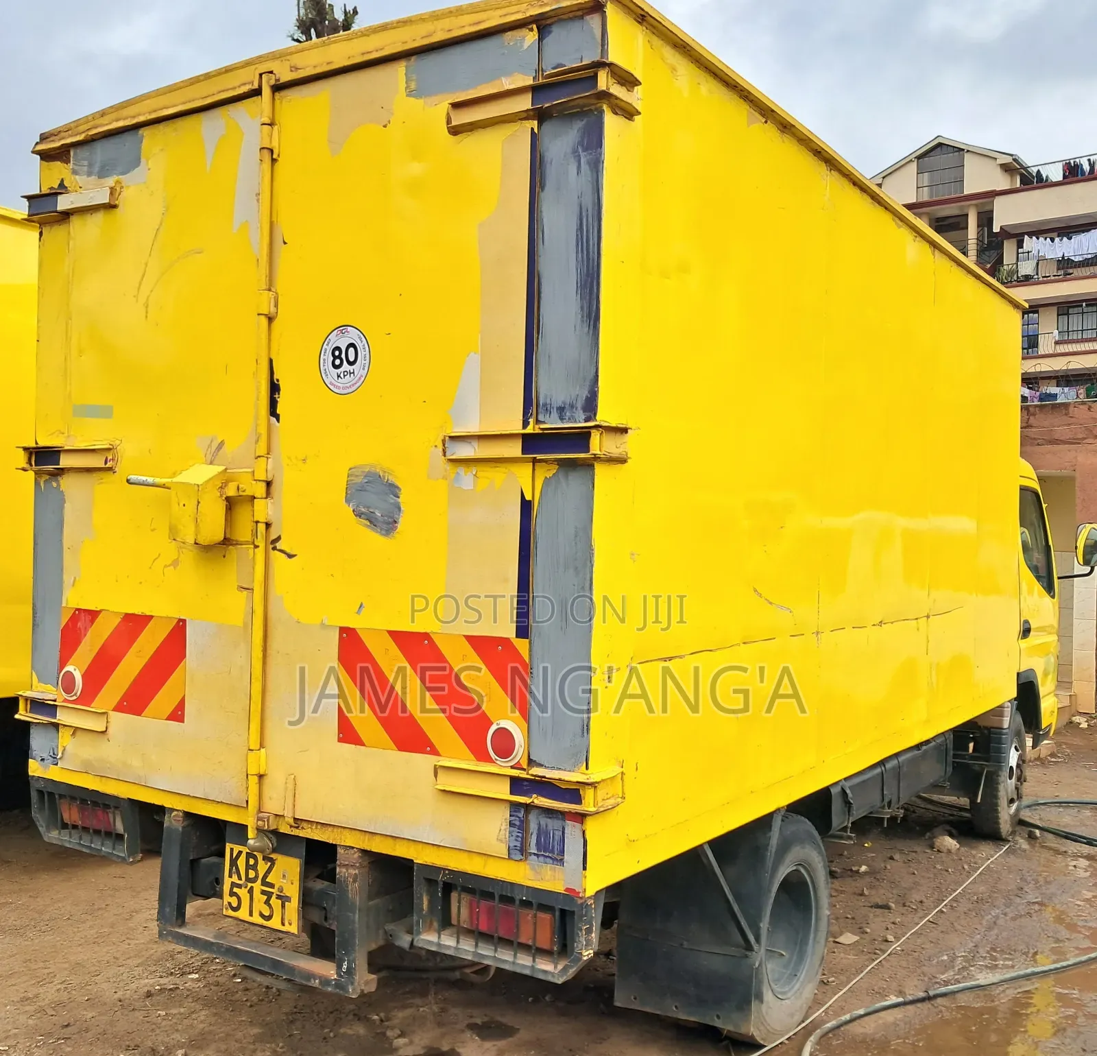 Mitsubishi Canter Fe84 2013 Yellow