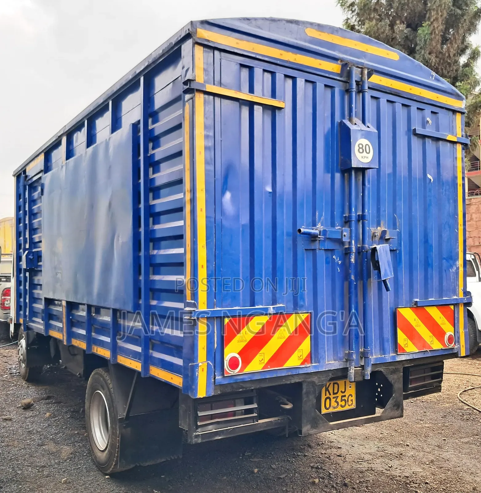 Isuzu NQR Truck Yom 2022
