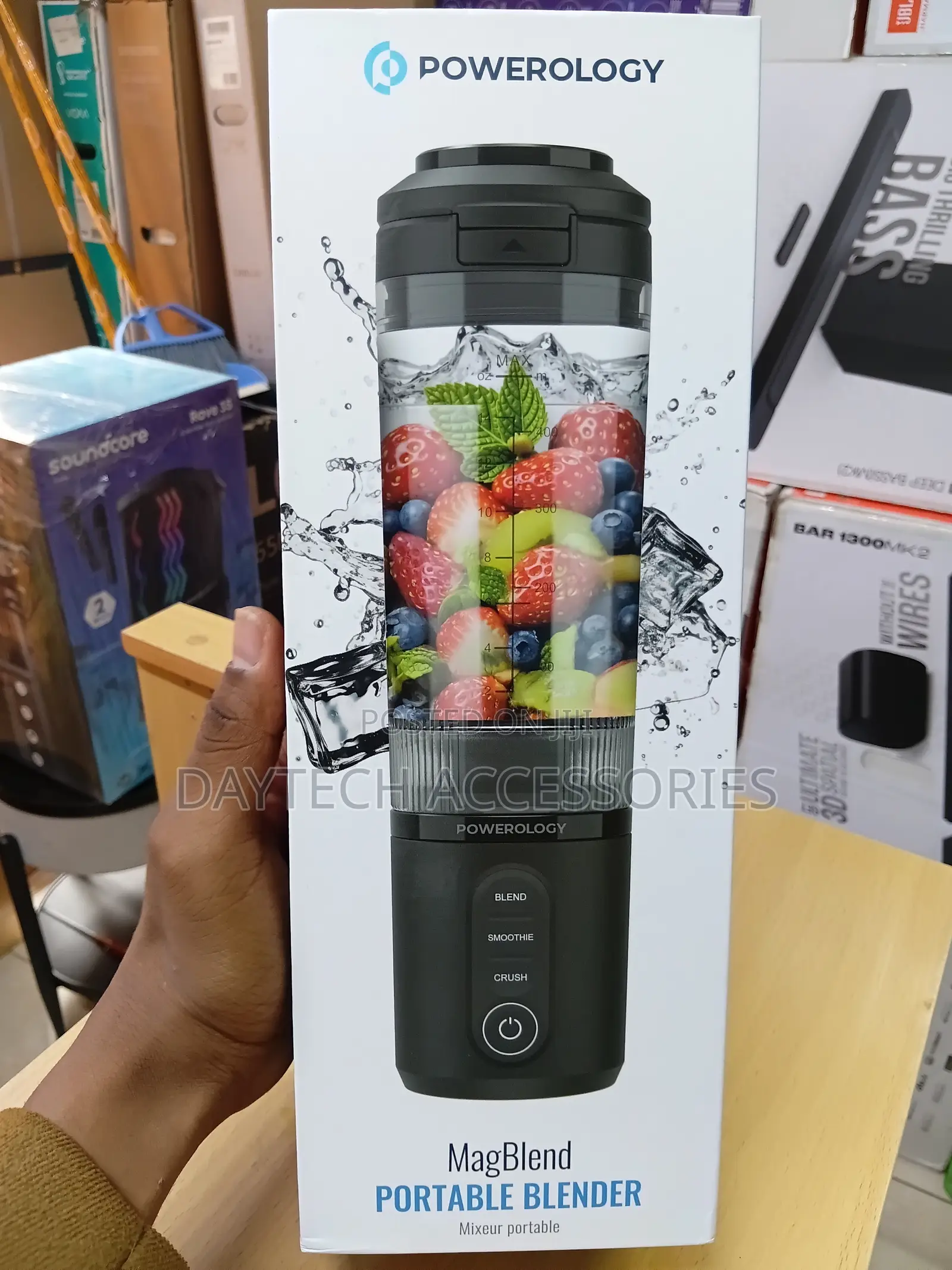 The Powerology MagBlend Portable Blender in Black (Model PRPBB8301BK)