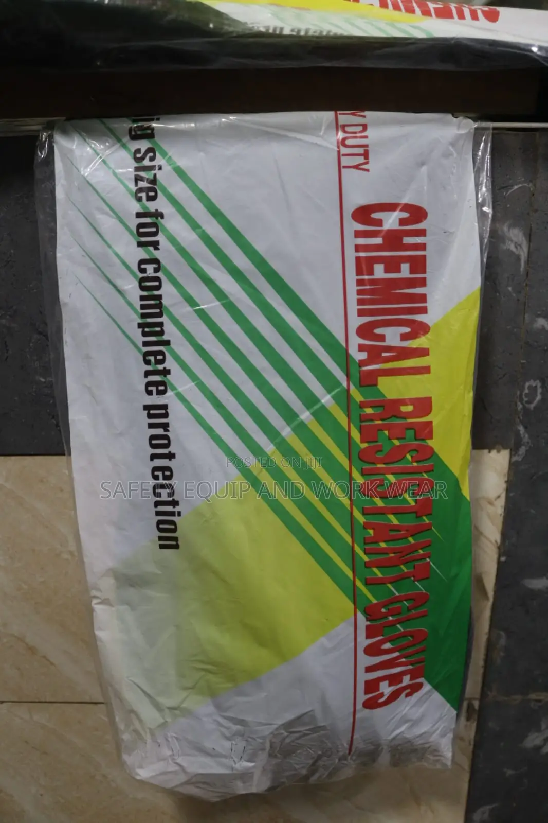 RUBBER GLOVES(Chemical Resistant)