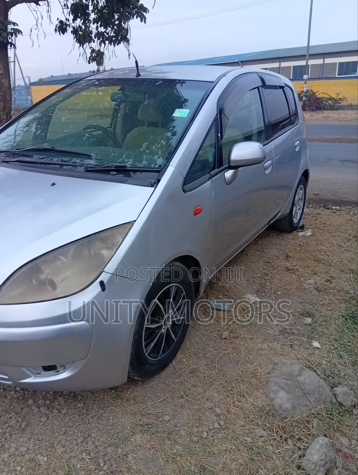 Mitsubishi Colt 2010 Silver