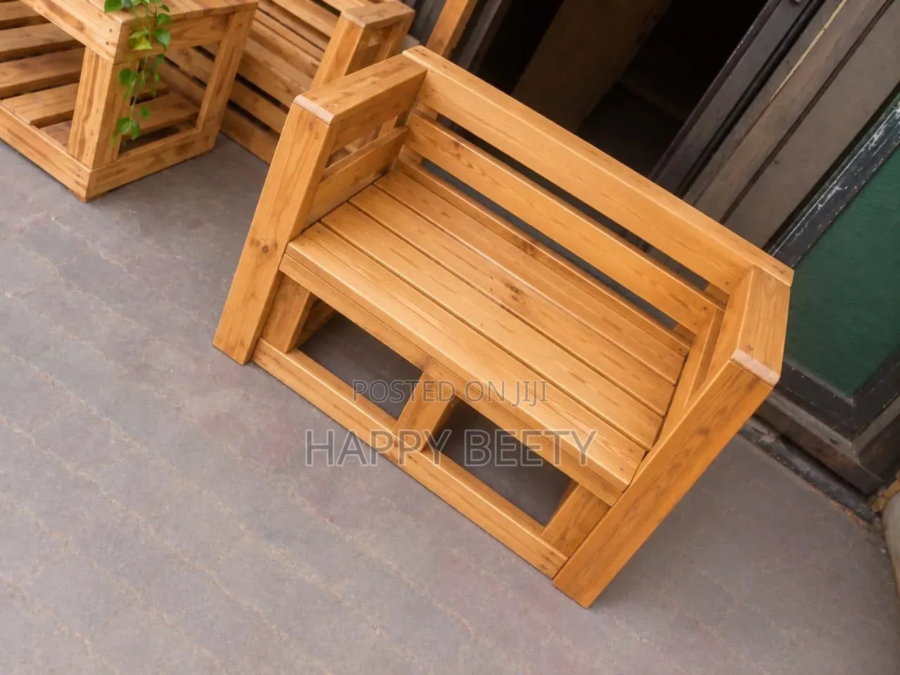 Wooden Pallet Seats