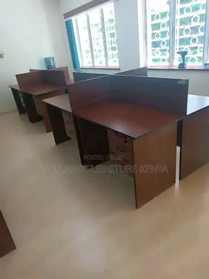 2m Working Station
