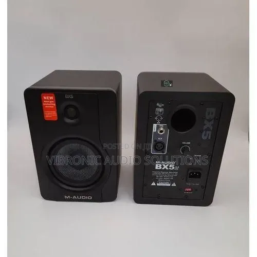 BX5 D2 Studio Monitor Speakers