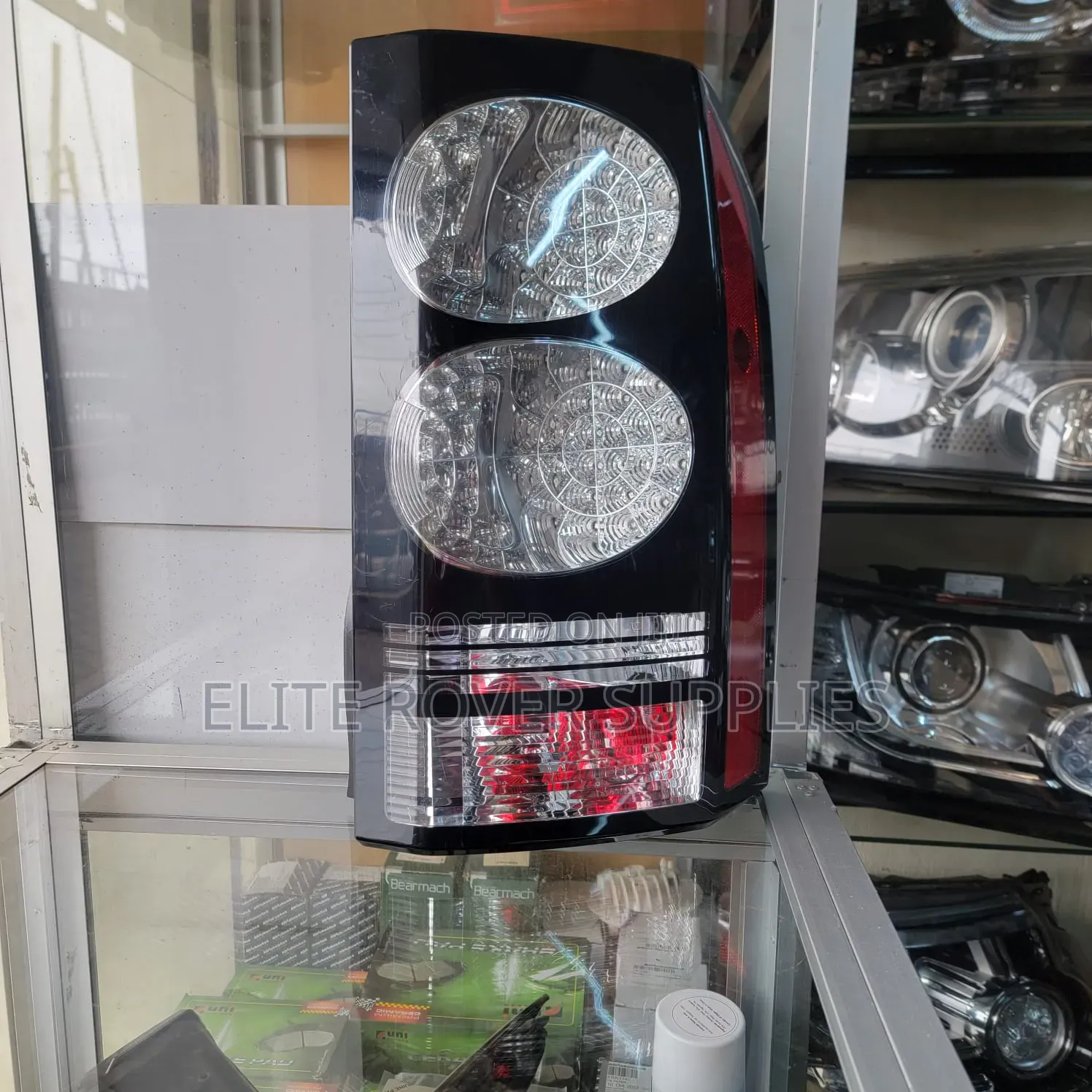 Discovery 4 2016 Taillights