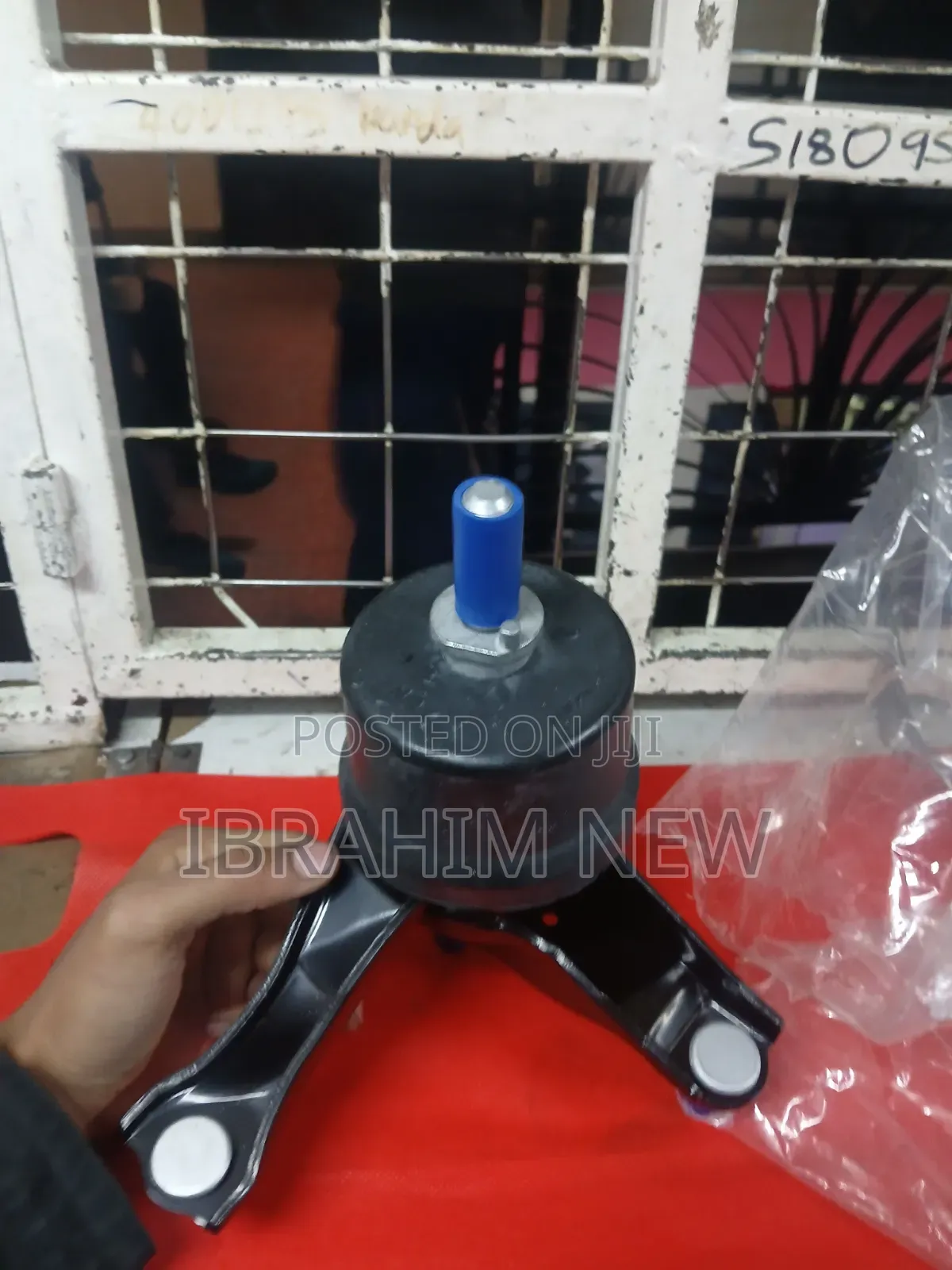 Harrier Engine Mounting