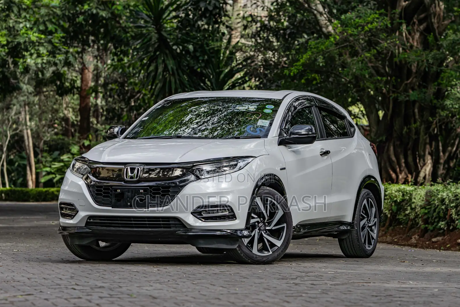 Honda Vezel 1.5 Hybrid 2WD 2019 White